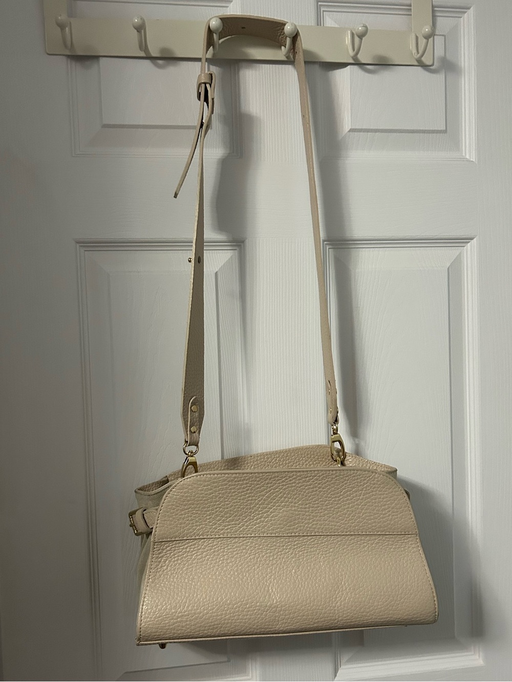 Anna Paola Pebbled Leather Beige Crossbody Bag with Adjustable Strap